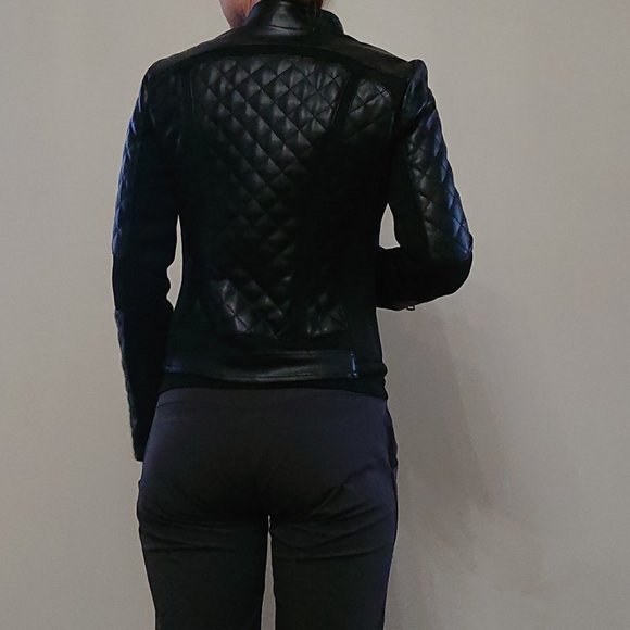 [EUC] BERNARDO Faux Leather Quilted Moto Jacket (Like New) - Picture 3 of 7
